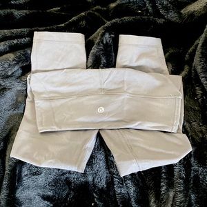 Grey 3/4 lululemon leggings